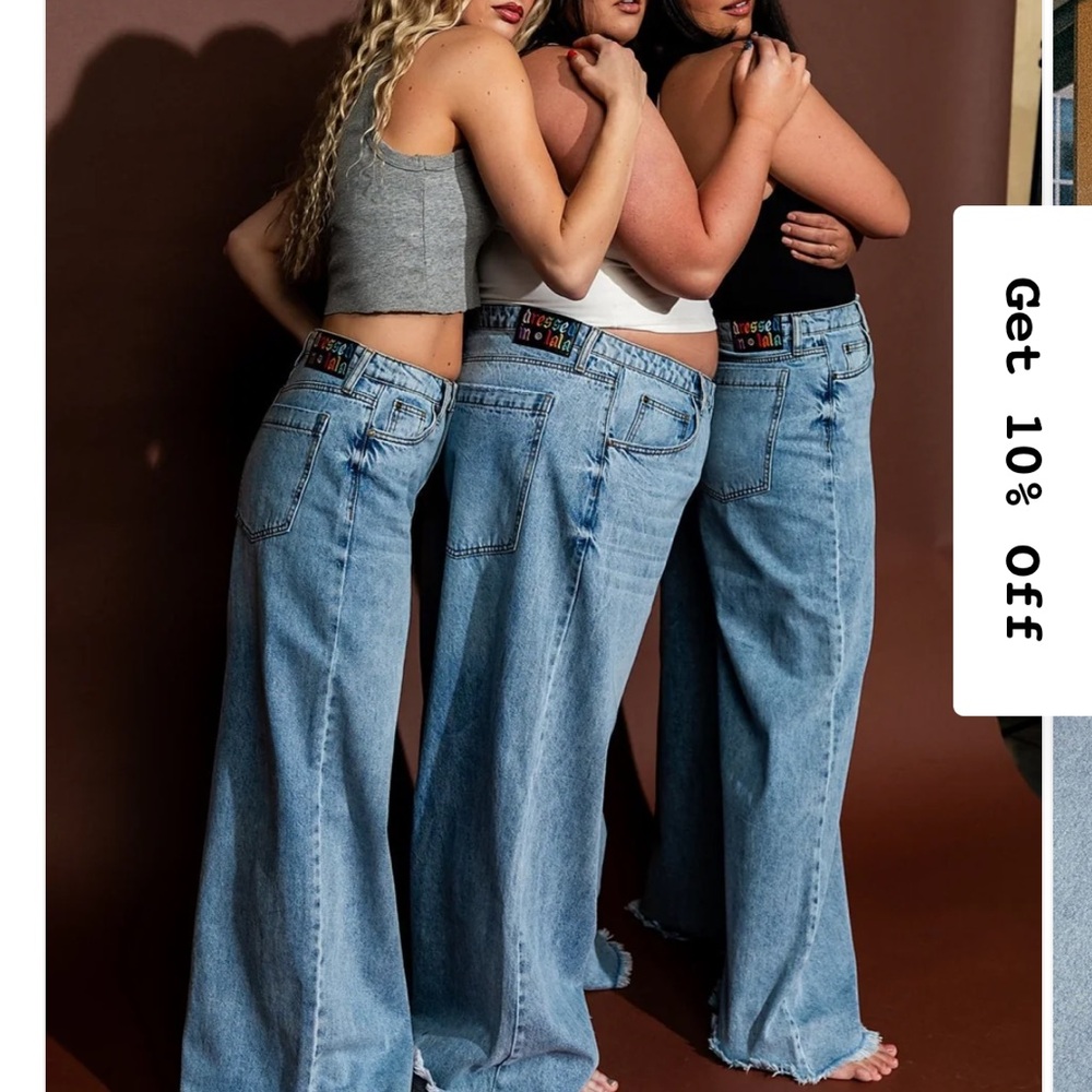 Dressed in LALA effortlessly cool wide leg denim